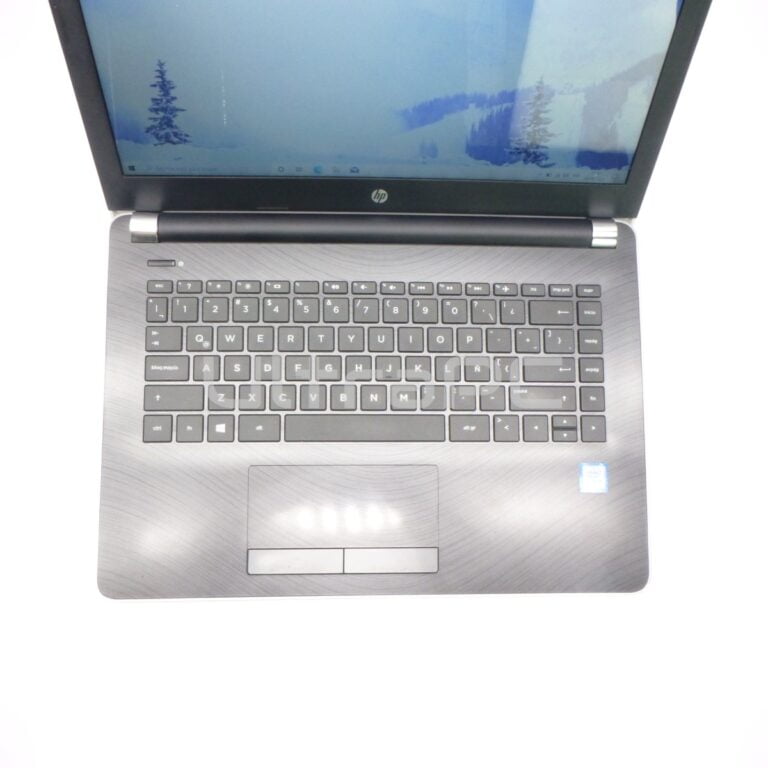 PC Portable HP 17-CP2043NF Ryzen 5 7520U / 16Go / 512Go / 17,3''FHD / W11